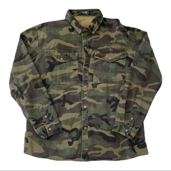 ROIWHQ Other - 💙Roiwhq 💙boys Cameo long sleeve  shirt Size (XL)